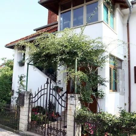 Belvedere Apartment